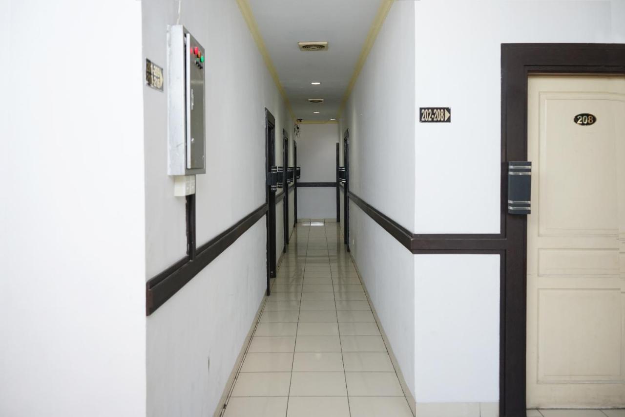 Oyo 2291 Hotel Bahagia Makassar Luaran gambar