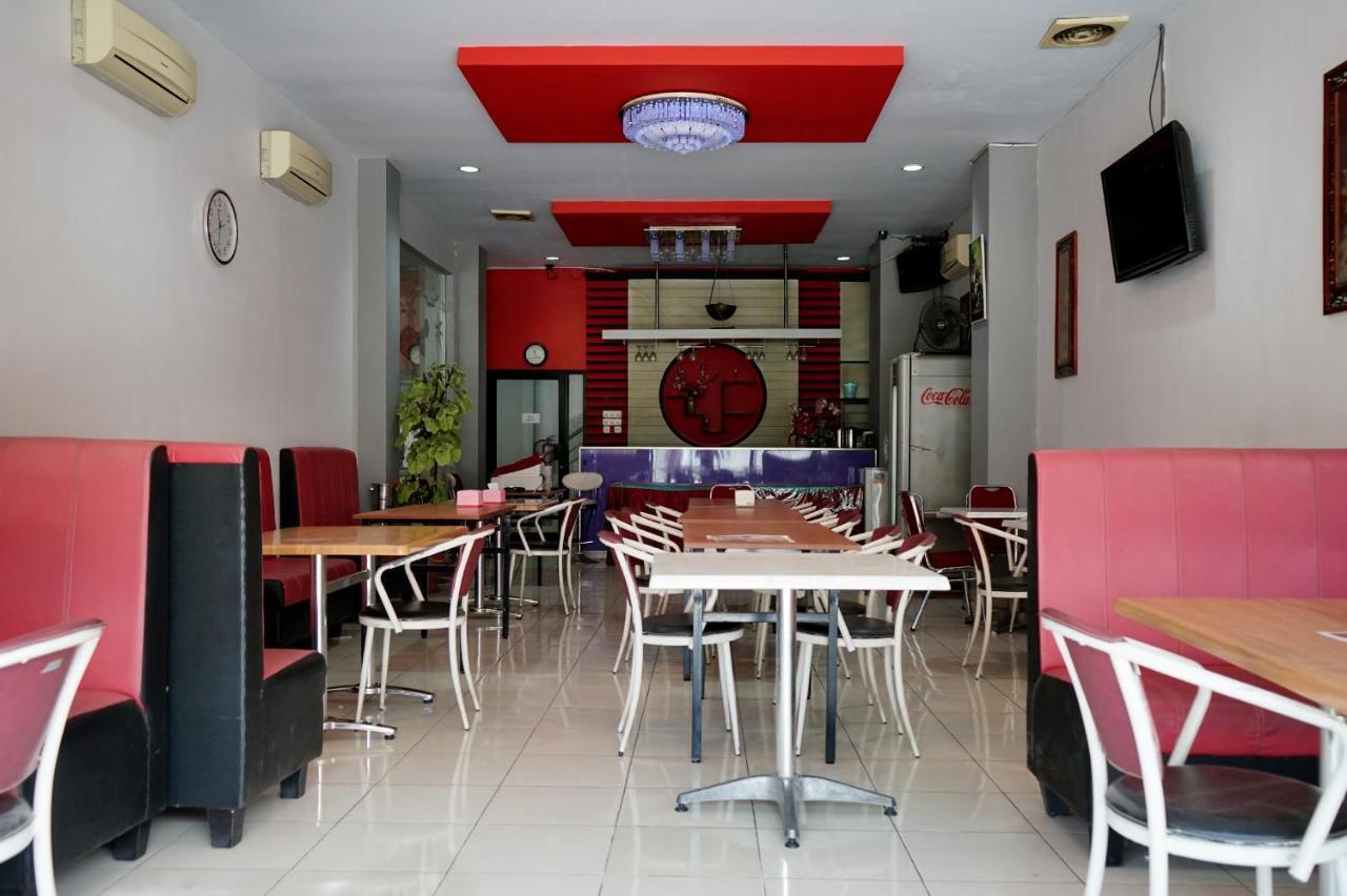 Oyo 2291 Hotel Bahagia Makassar Luaran gambar