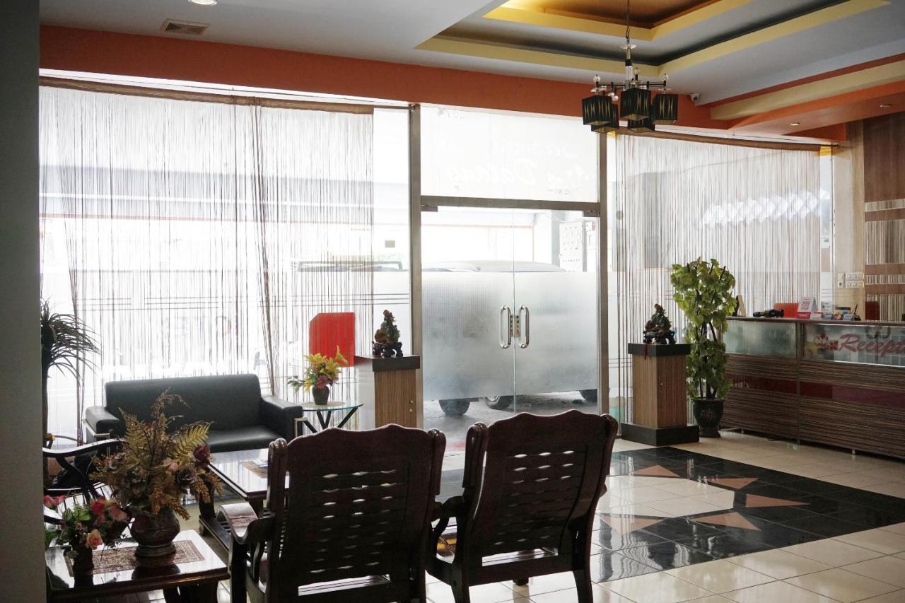 Oyo 2291 Hotel Bahagia Makassar Luaran gambar