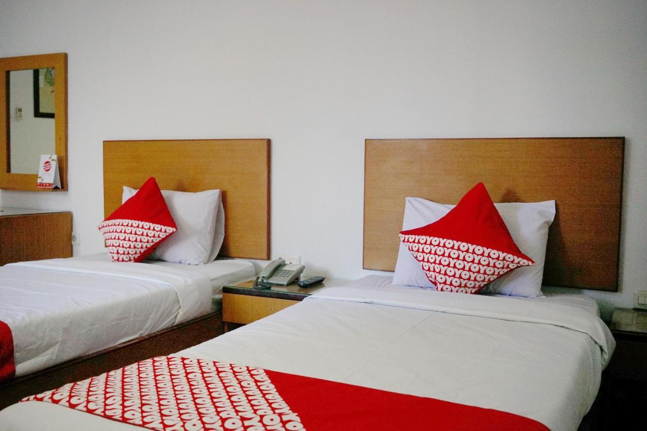 Oyo 2291 Hotel Bahagia Makassar Luaran gambar