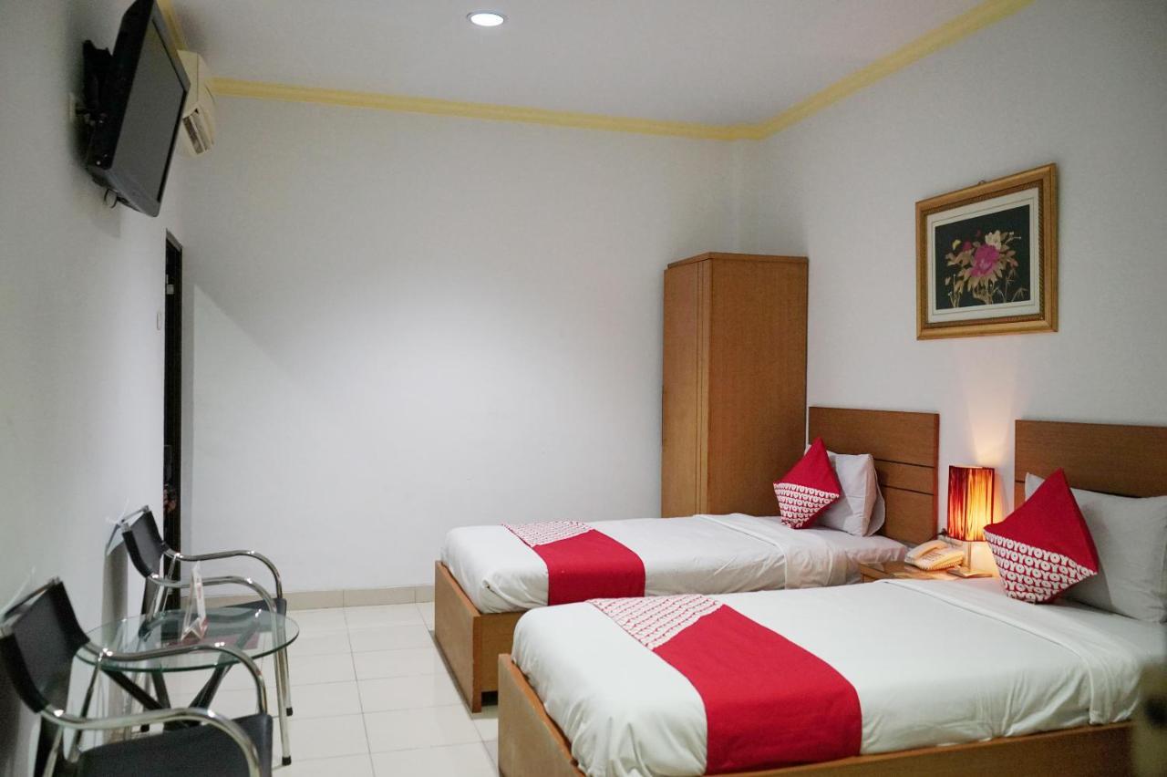Oyo 2291 Hotel Bahagia Makassar Luaran gambar